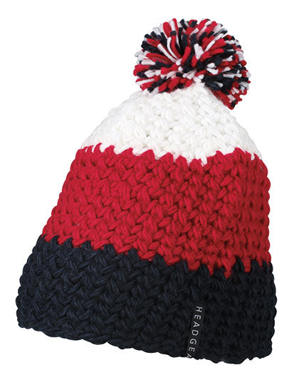 Crocheted Cap With Pompon L-Shop